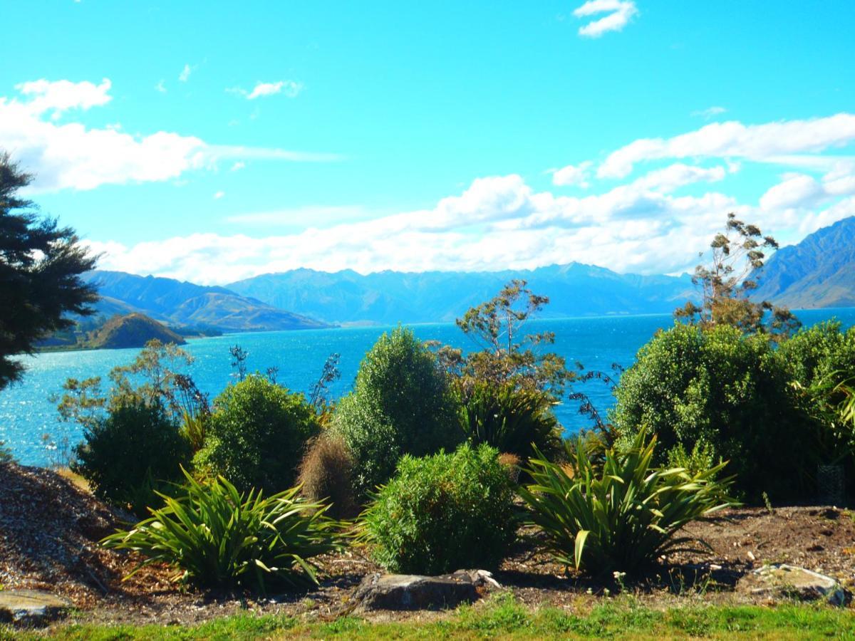 Lakefront Fantail Cottage Lake Hawea, Wanaka Extérieur photo